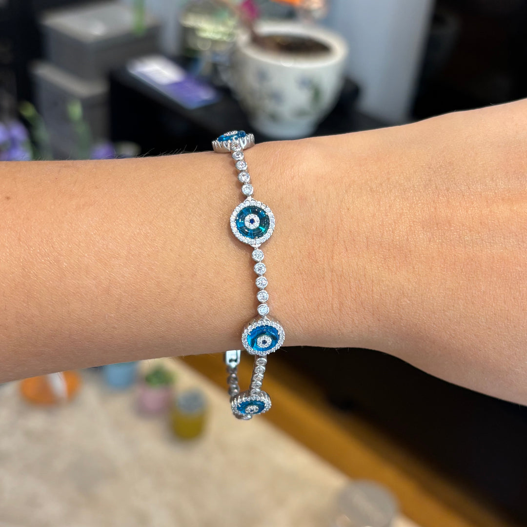 BRACELET 17