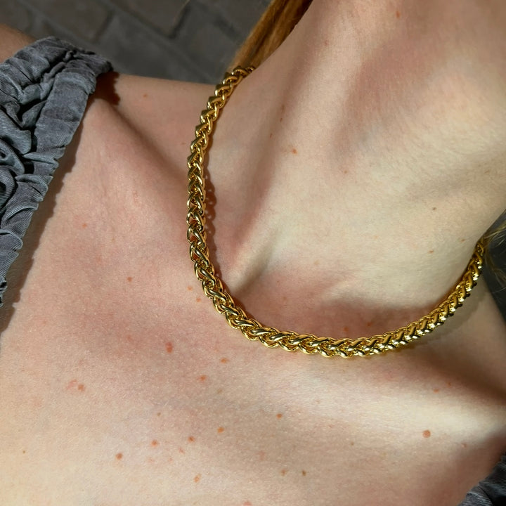 Golden Age Chain Necklace 8