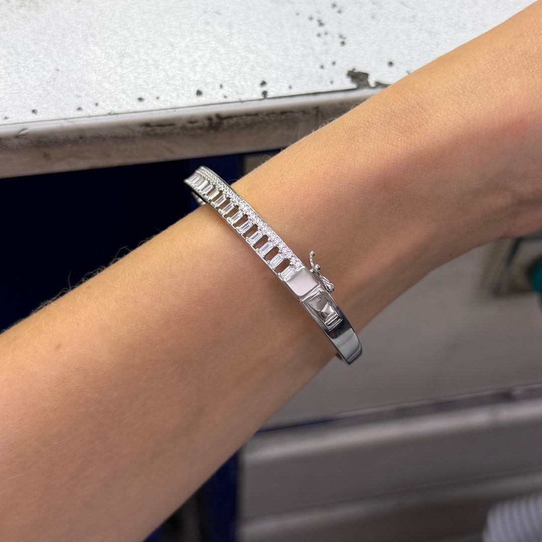 CUFF BRACELET 14