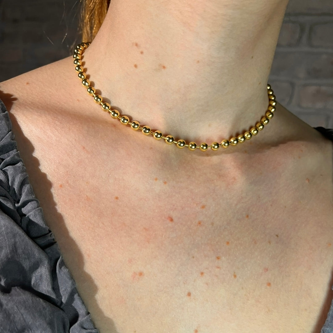 Golden Age Chain Necklace 7