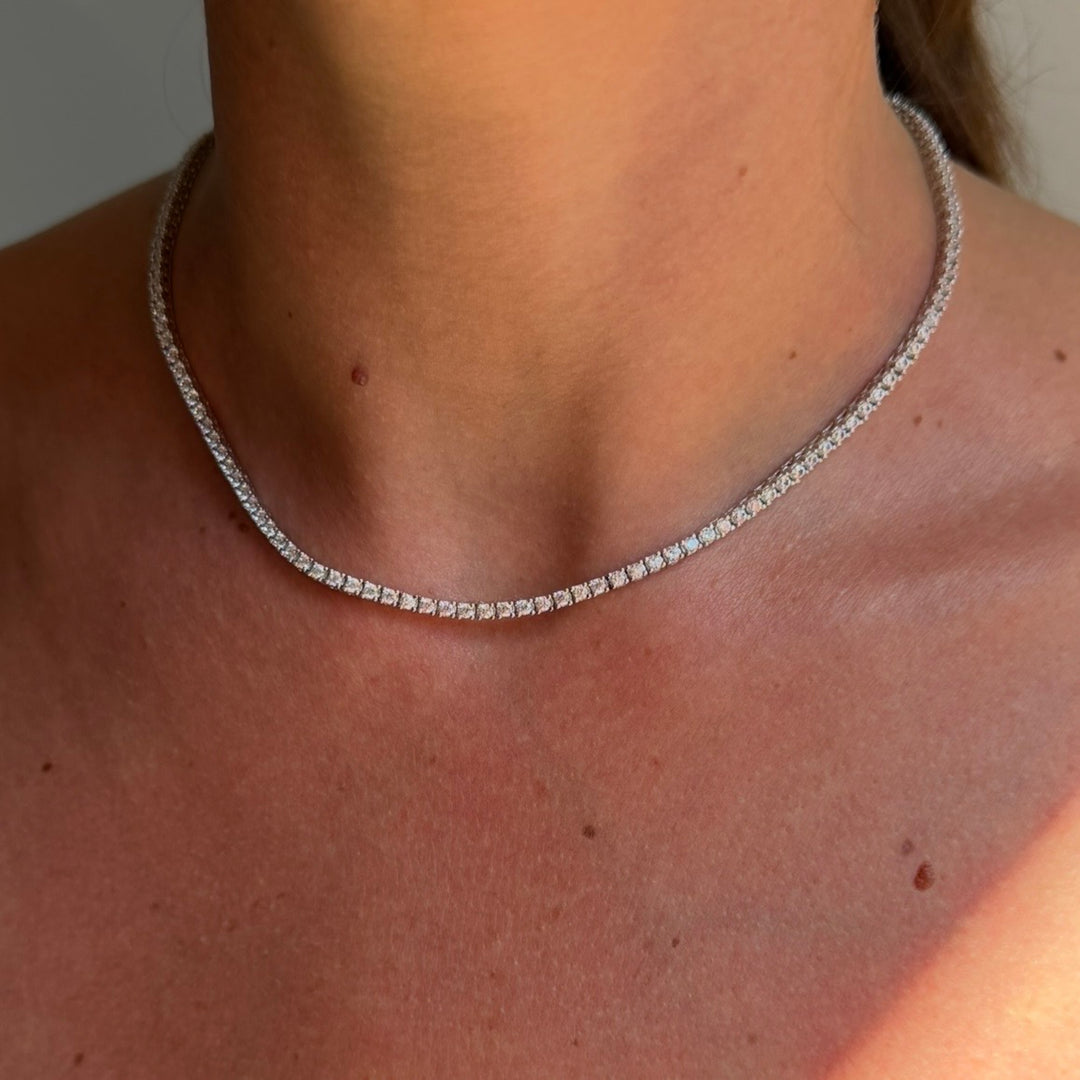 Charlotte 2MM Su Yolu Kolye