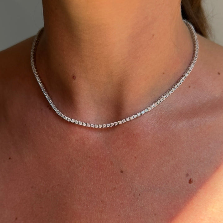 Charlotte 2MM Su Yolu Kolye