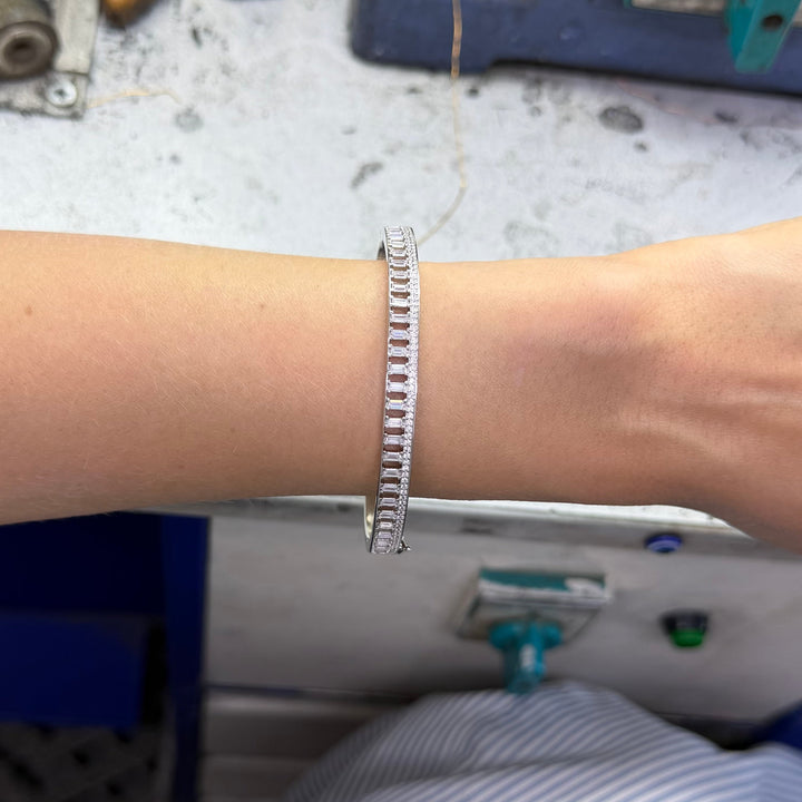 CUFF BRACELET 14