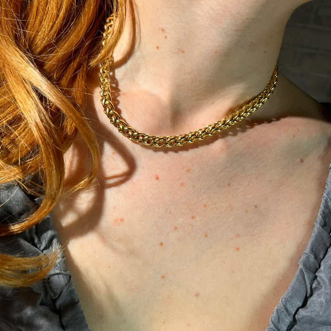 Golden Age Chain Necklace 8