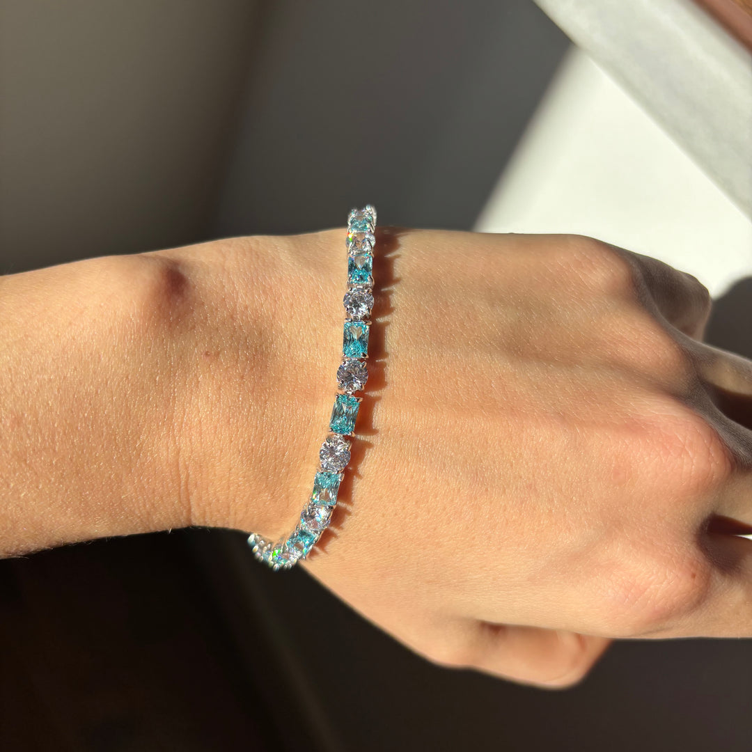 BRACELET 17