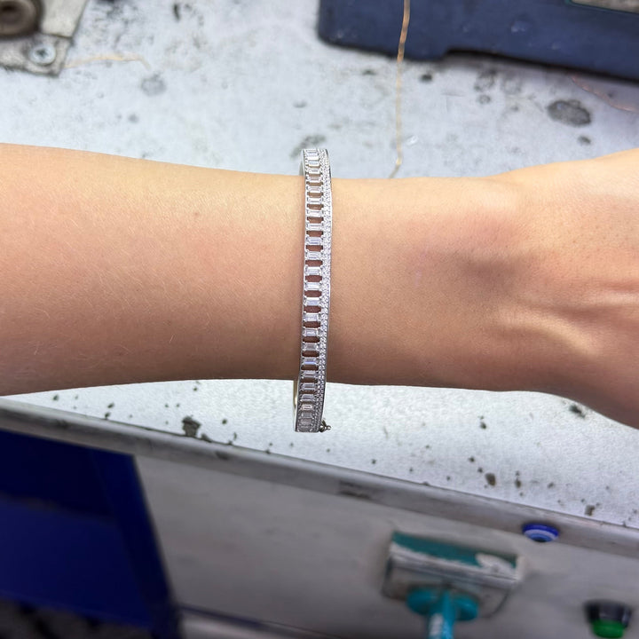 CUFF BRACELET 14